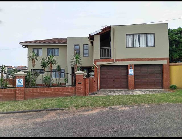 5 BEDROOM HOUSE FOR SALE IN BLUFF
